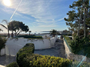 Sea Stone Villa